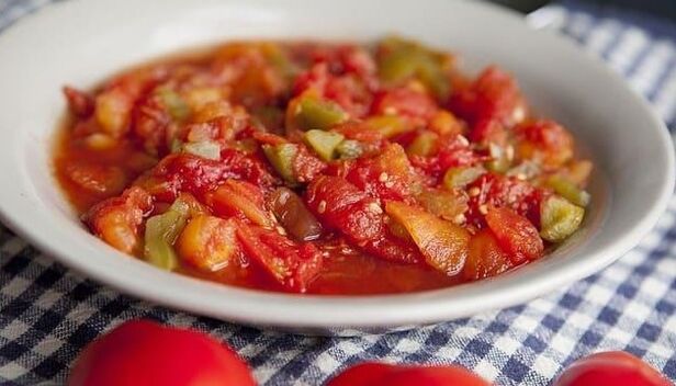 Demanded and baked tomatoes